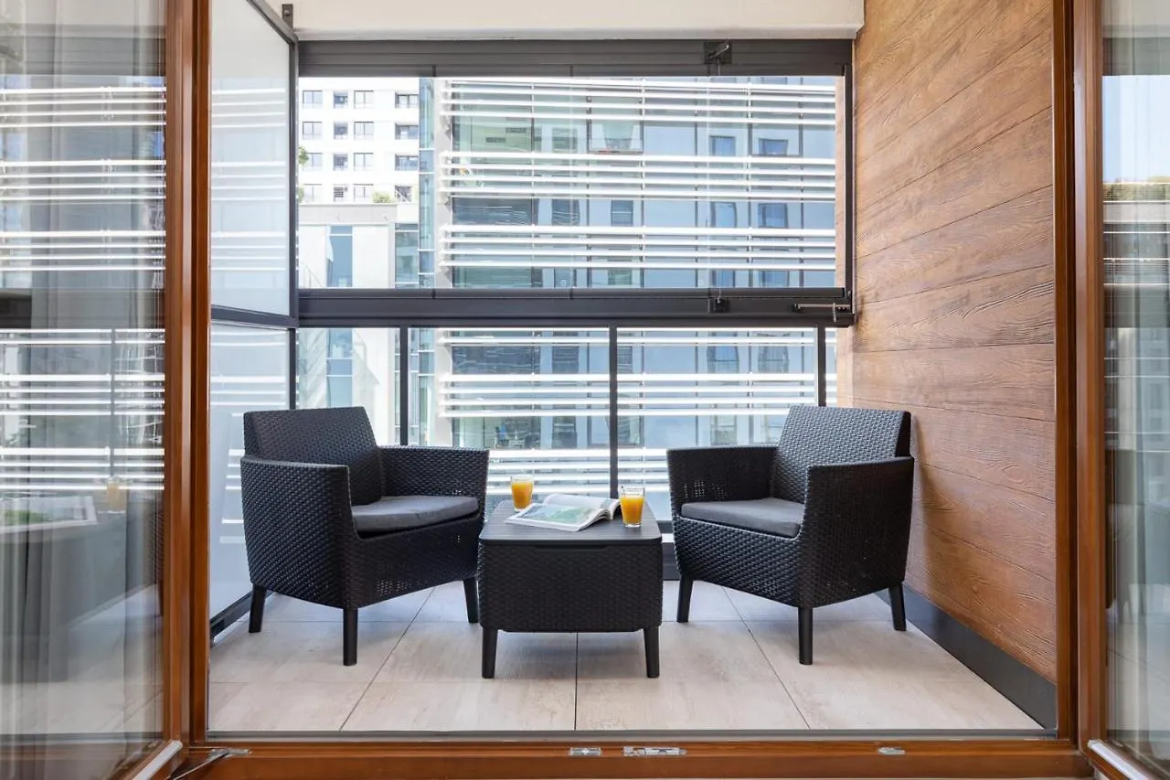 Grzybowska 85 P&O Serviced Apartments Warsaw 0*,  Poland